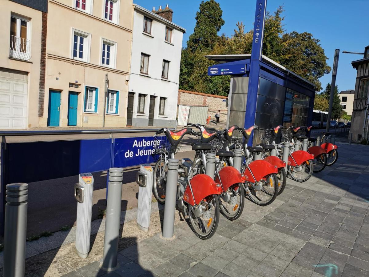 Auberge De Jeunesse Hi Rouen Esterno foto